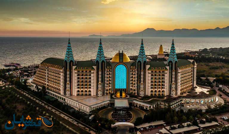 Delphin Imperial Hotel