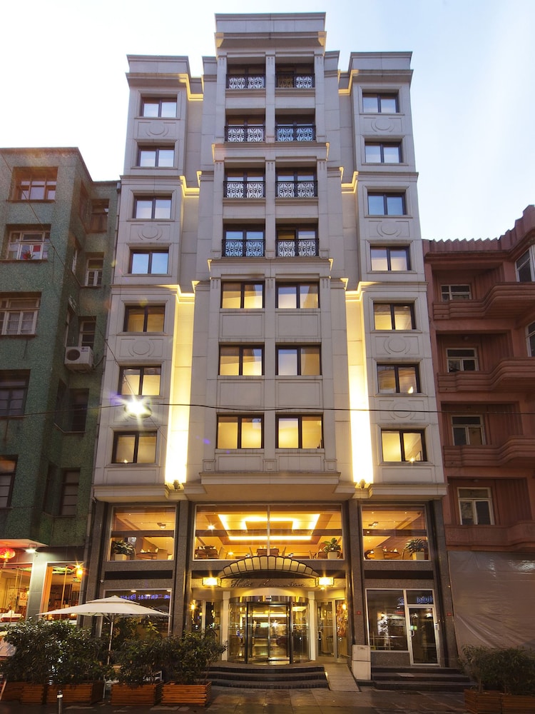 lamartine hotel istanbul